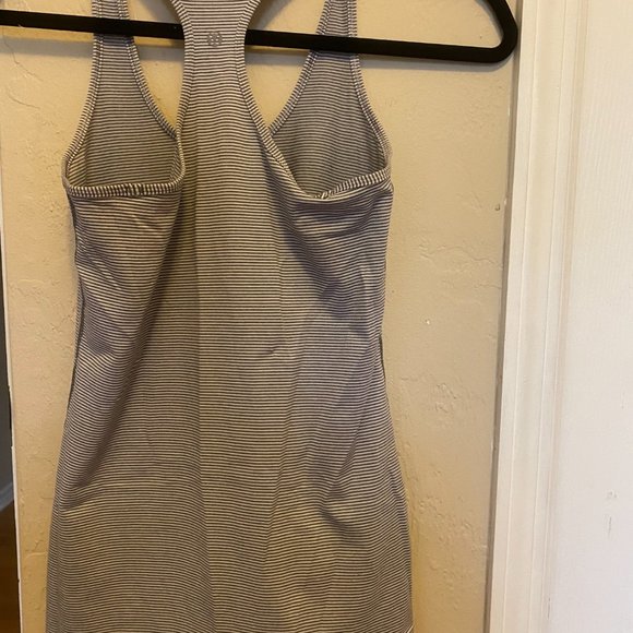 Lululemon Top - Picture 3 of 3